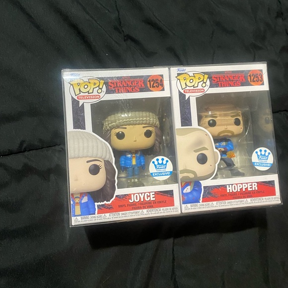 Other - Joyce and Hopper Funko Pop